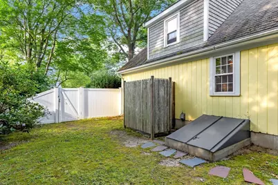 95 Winslow Rd, Falmouth, MA 02556 - Photo 26