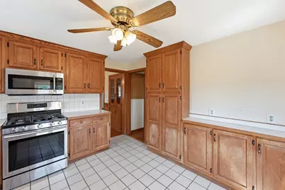 53 Laurence Drive, West Springfield, MA 01089 - Photo 6
