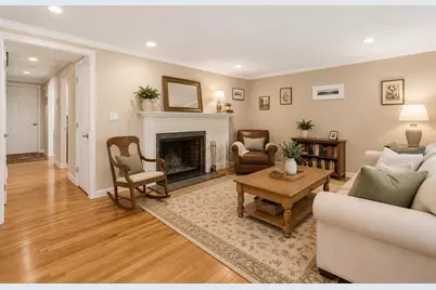 43 Jericho Road #43, Weston, MA 02493 - Photo 2