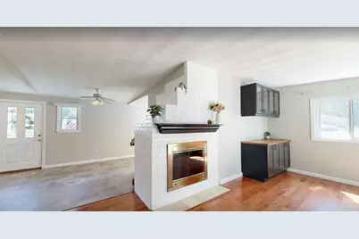 22 Corrine Dr, Framingham, MA 01701 - Photo 6