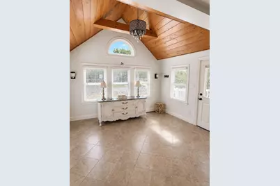 9 Guild Rd, Beverly, MA 01915 - Photo 4