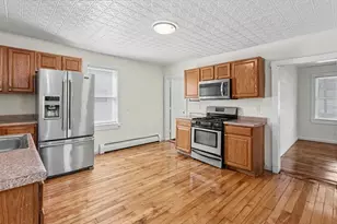 13 Woodland St, Lawrence, MA 01841 - Photo 4