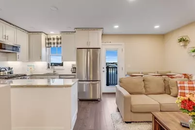 44 W Eagle Street #3, Boston, MA 02128 - Photo 4
