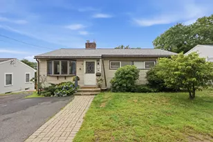 32 Brayton Rd, Boston, MA 02135 - Photo 2