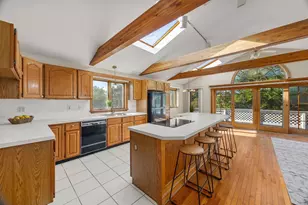 32 Brayton Rd, Boston, MA 02135 - Photo 4