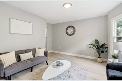 50-52 Sycamore St, Springfield, MA 01109 - Photo 4