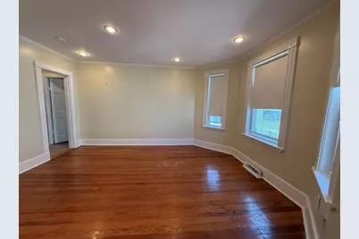 110 A Chestnut St #2, Brookline, MA 02445 - Photo 6