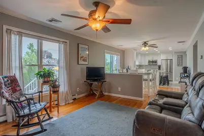 360 Perron Ave, Somerset, MA 02726 - Photo 10