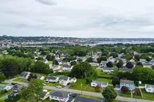 360 Perron Ave, Somerset, MA 02726 - Photo 36