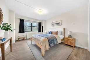 9 Hawthorne Pl, Boston, MA 02114 - Photo 10