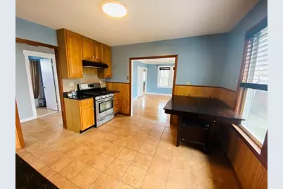 140 Centre St #1, Quincy, MA 02169 - Photo 4