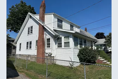 131 Farrington St, Quincy, MA 02170 - Photo 2