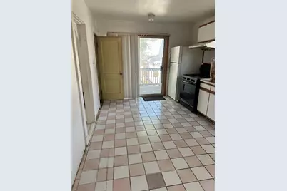 131 Farrington St, Quincy, MA 02170 - Photo 14