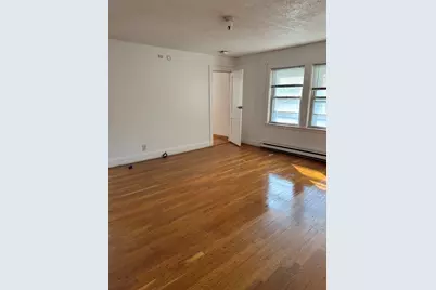 131 Farrington St, Quincy, MA 02170 - Photo 16
