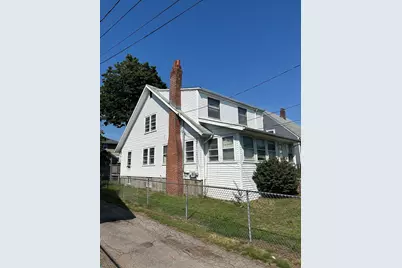131 Farrington St, Quincy, MA 02170 - Photo 4