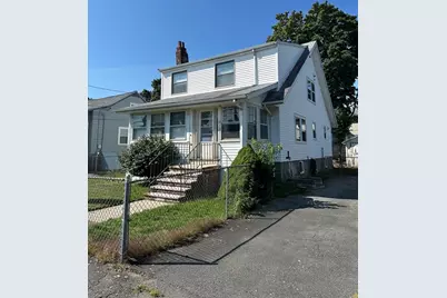 131 Farrington St, Quincy, MA 02170 - Photo 6
