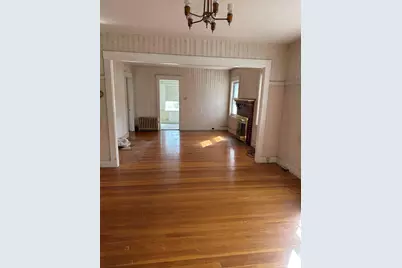 131 Farrington St, Quincy, MA 02170 - Photo 8