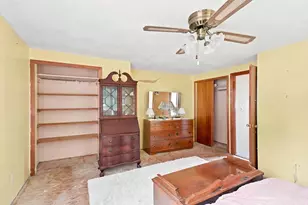 277 Lincoln Ave, Saugus, MA 01906 - Photo 16