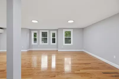 33 Milford St, Upton, MA 01568 - Photo 10