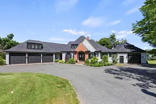 18 North St, Blandford, MA 01008 - Photo 1