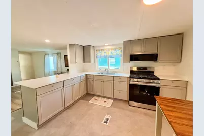268 Palmer Rd #17, Monson, MA 01057 - Photo 4