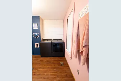 339 Drury Ave, Athol, MA 01364 - Photo 10