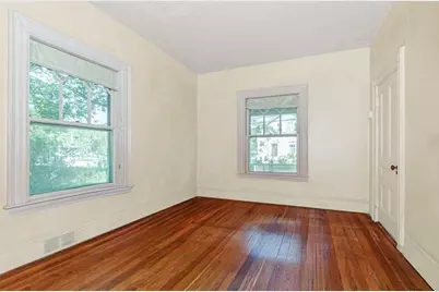 43 Main St, Mattapoisett, MA 02739 - Photo 12