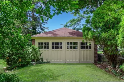 43 Main St, Mattapoisett, MA 02739 - Photo 32
