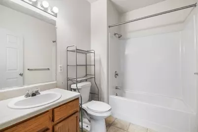21 Hampshire Road #105, Methuen, MA 01844 - Photo 14