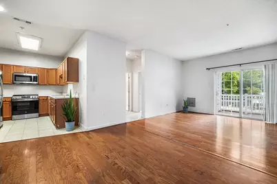 21 Hampshire Road #105, Methuen, MA 01844 - Photo 2