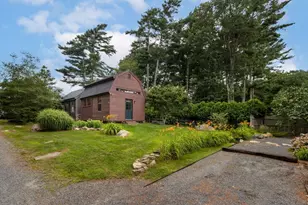 94 Aucoot Rd, Mattapoisett, MA 02739 - Photo 6