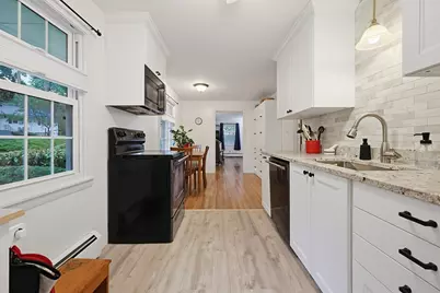 32 Saratoga Drive, Worcester, MA 01606 - Photo 12