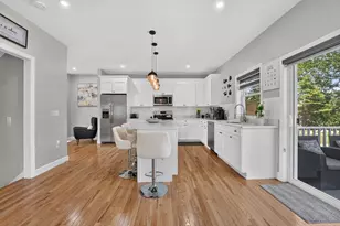 4 Jackson Rd, Chelmsford, MA 01863 - Photo 6