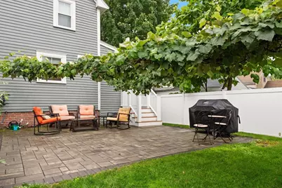 51 Mt. Vernon Street, Reading, MA 01867 - Photo 36