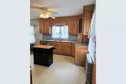 110 Barthel Ave, Gardner, MA 01440 - Photo 8