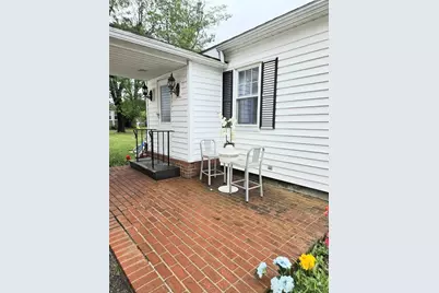 110 Barthel Ave, Gardner, MA 01440 - Photo 4