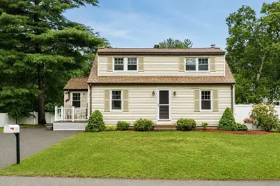 4 Oliver Street, Tewksbury, MA 01876 - Photo 2