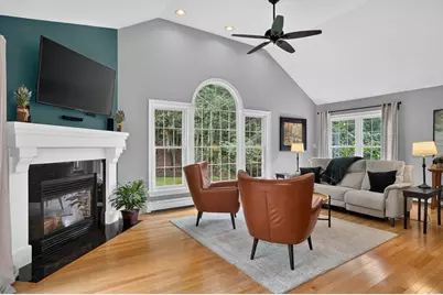 20 Chickadee Dr, Norfolk, MA 02056 - Photo 4