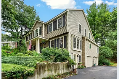 20 Chickadee Dr, Norfolk, MA 02056 - Photo 2