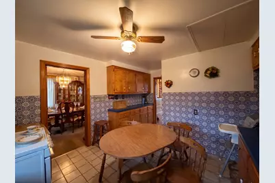 124 Clara St, New Bedford, MA 02744 - Photo 2