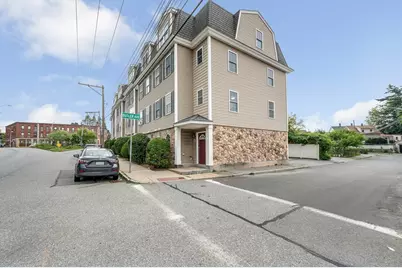 688 Gorham Street #688, Lowell, MA 01852 - Photo 38
