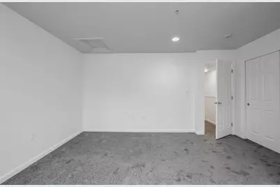 688 Gorham Street #688, Lowell, MA 01852 - Photo 30