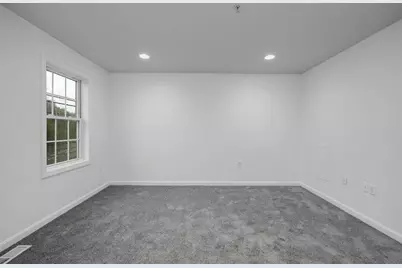 688 Gorham Street #688, Lowell, MA 01852 - Photo 20