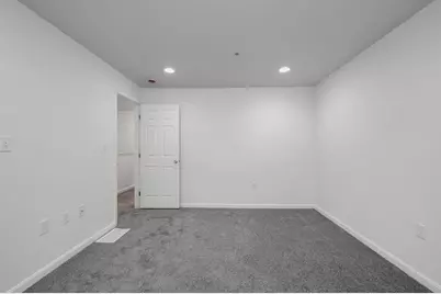688 Gorham Street #688, Lowell, MA 01852 - Photo 24