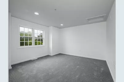 688 Gorham Street #688, Lowell, MA 01852 - Photo 28