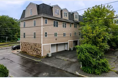 688 Gorham Street #688, Lowell, MA 01852 - Photo 34