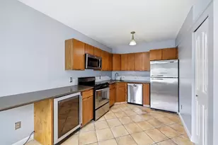 44 Southview Dr, Southwick, MA 01077 - Photo 4