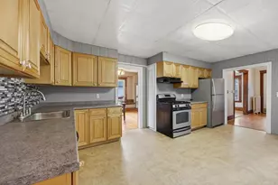 80 Francis St, Worcester, MA 01606 - Photo 4