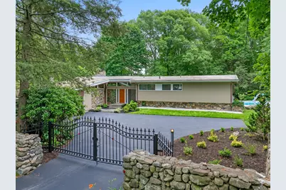 6 Porter Rd, Andover, MA 01810 - Photo 2