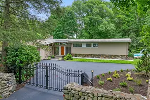 6 Porter Rd, Andover, MA 01810 - Photo 2